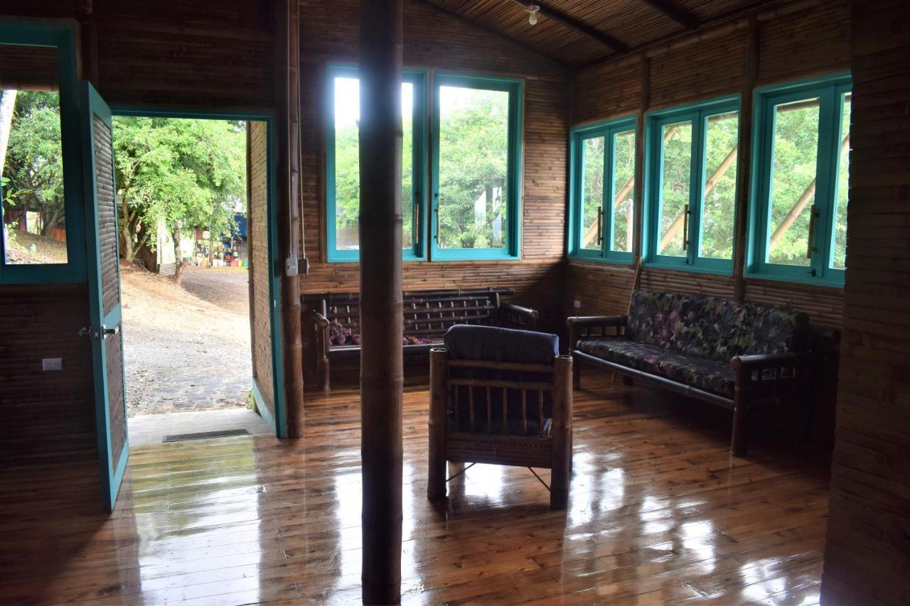 Villa Casa De Bambu Turrialba Esterno foto