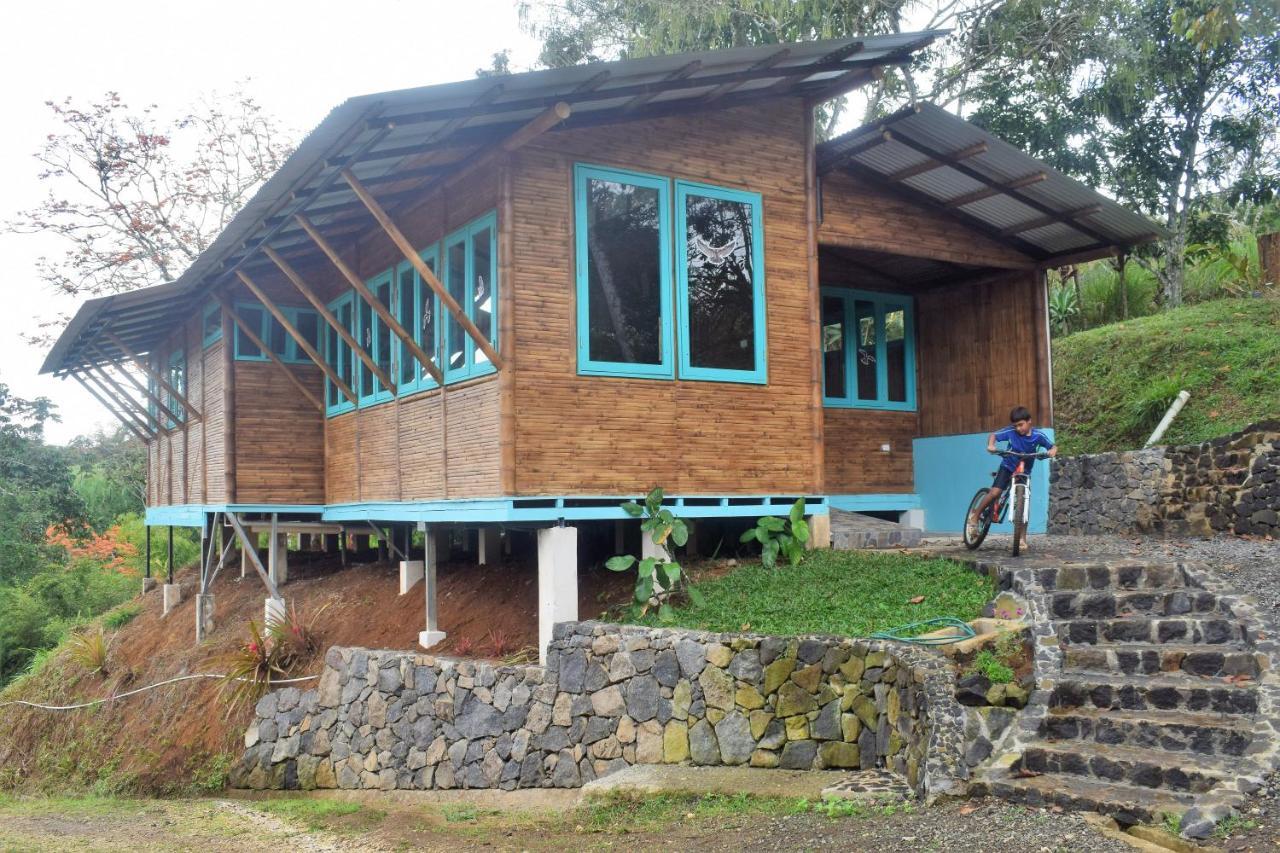 Villa Casa De Bambu Turrialba Esterno foto