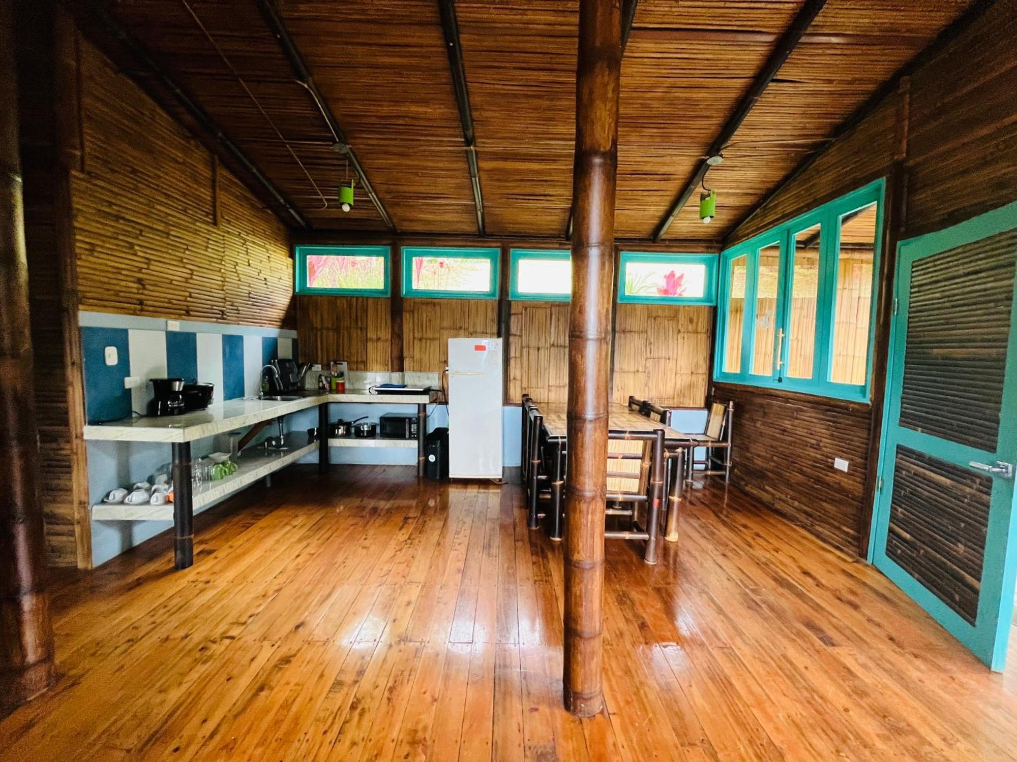 Villa Casa De Bambu Turrialba Esterno foto